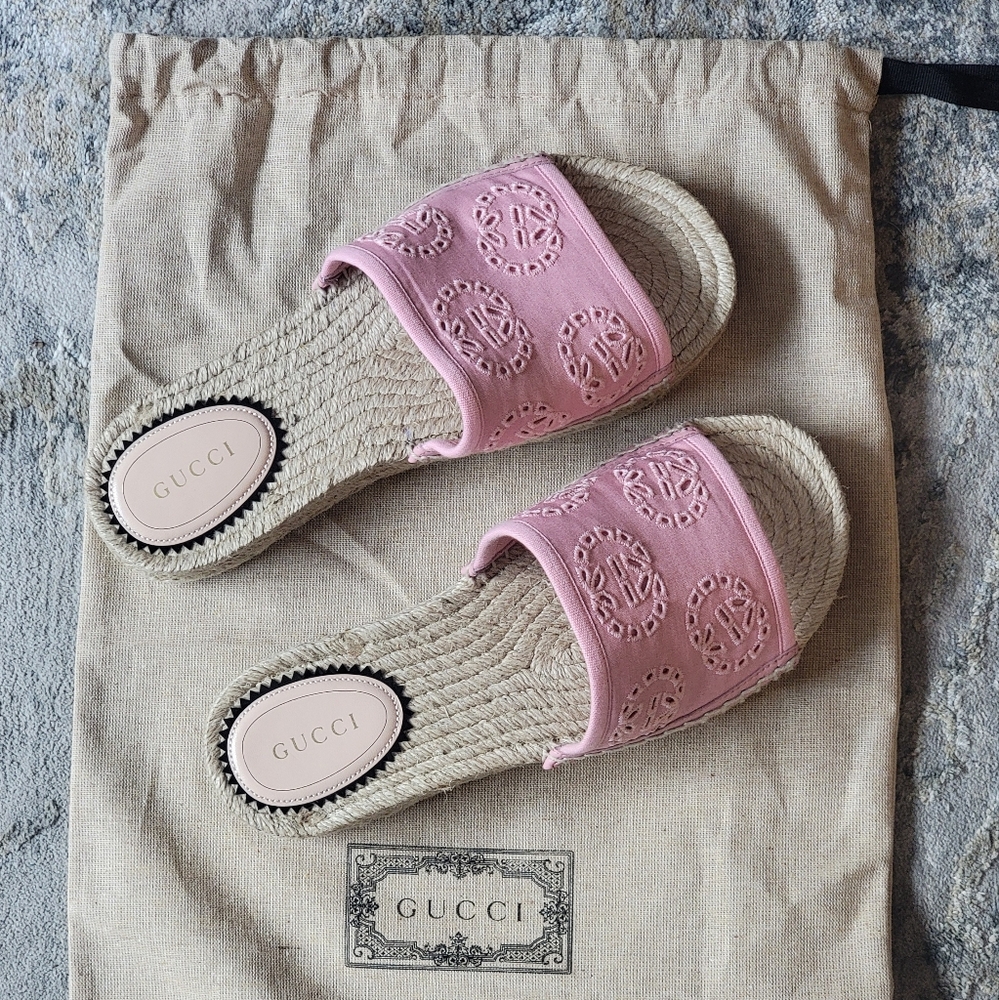 Gucci Pink Espadrille Shoes with Gucci Design